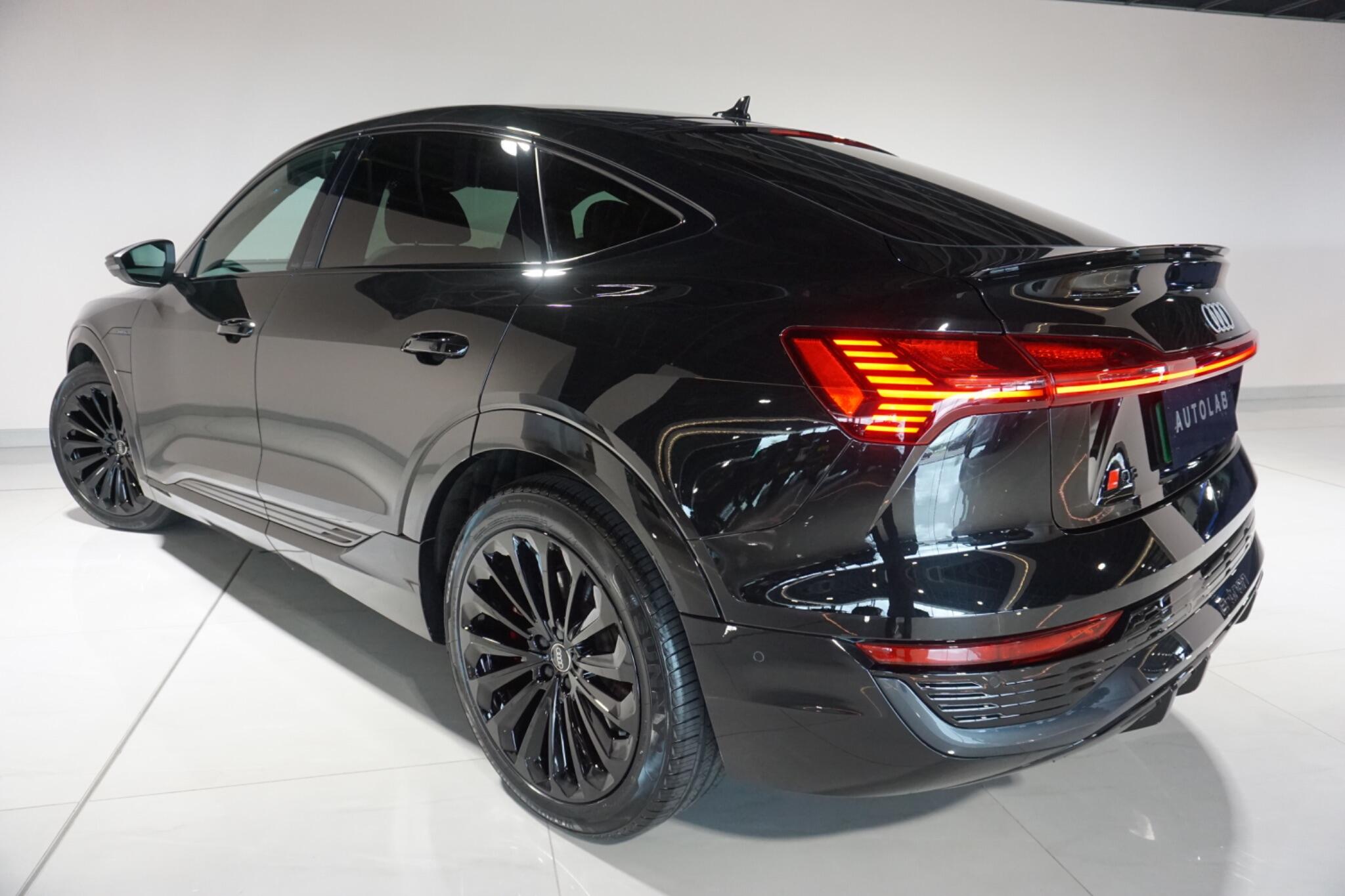 Audi Q8 e-tron 50 S line Sportback 5dr Electric Auto quattro 95kWh (11kW Charger) (340 ps)